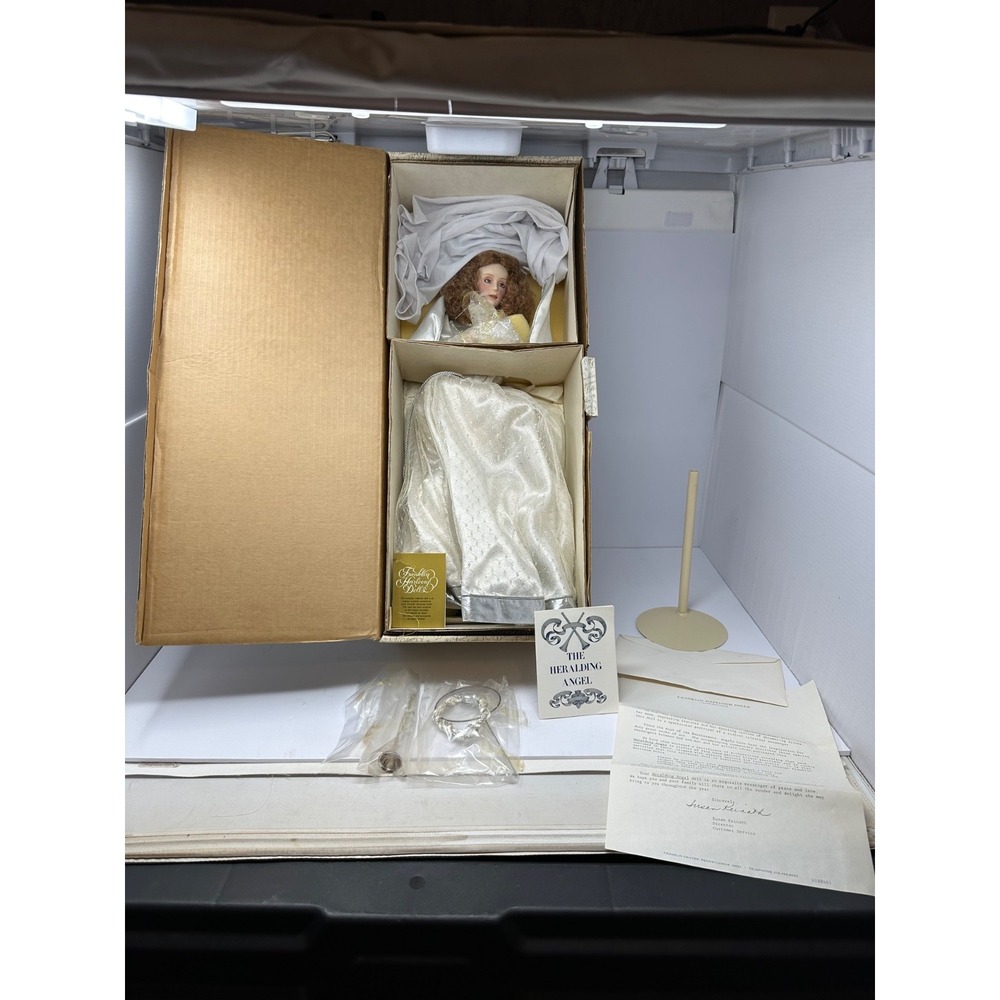 Vintage 1988 Franklin Mint Heirloom 19" Doll "The Heralding Angel" NEW In Box!